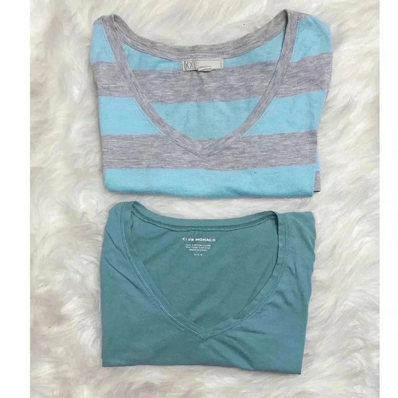 Blue V-Neck T-Shirt Bundle - Picture 1 of 7